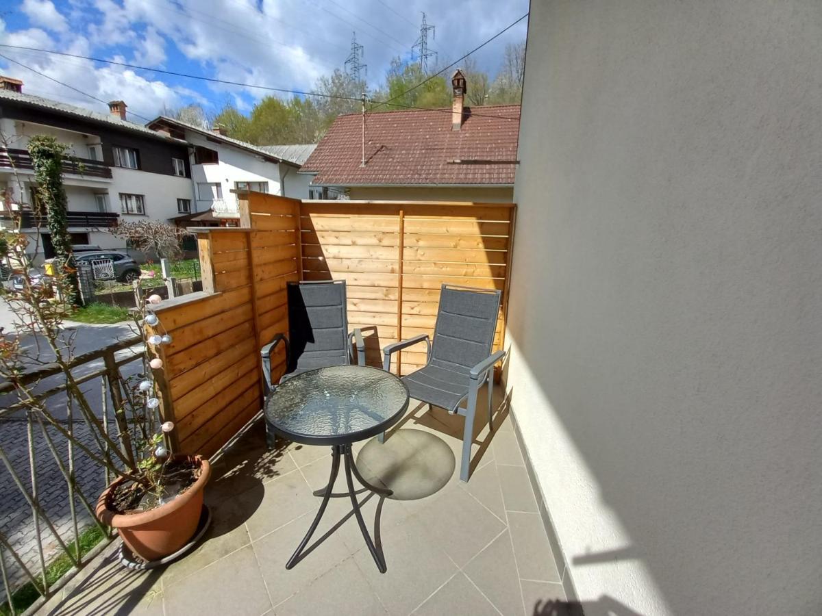 Lovely 2-Bedroom Appartment With Free Parking Dobrova Luaran gambar